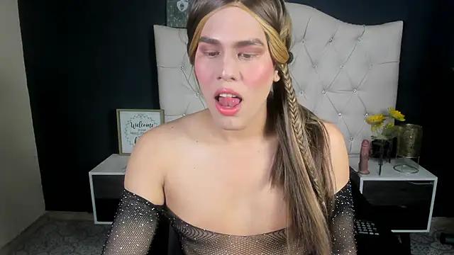 Girls and cam to cam: Watch as these sophisticated entertainers uncover their stunning costumes and curvaceous curves online!