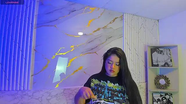 Girls and cam to cam: Watch as these sophisticated entertainers uncover their stunning costumes and curvaceous curves online!
