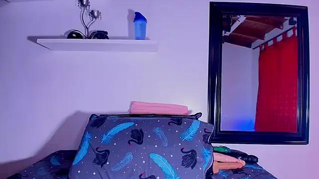 Girls and cam to cam: Watch as these sophisticated entertainers uncover their stunning costumes and curvaceous curves online!