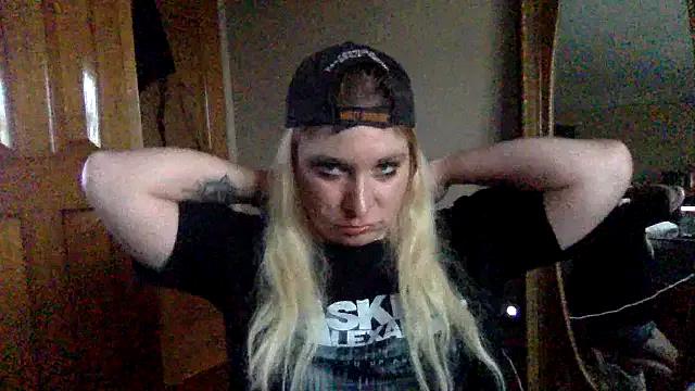 alexabunni from StripChat is Freechat