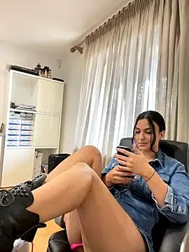 Girls and cam to cam: Watch as these sophisticated entertainers uncover their stunning costumes and curvaceous curves online!