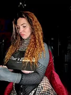 Girls and cam to cam: Watch as these sophisticated entertainers uncover their stunning costumes and curvaceous curves online!