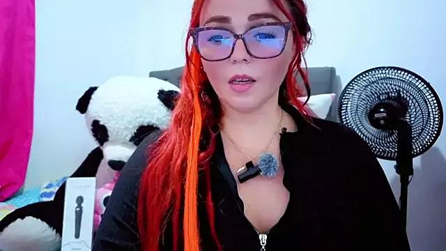 Girls and cam to cam: Watch as these sophisticated entertainers uncover their stunning costumes and curvaceous curves online!