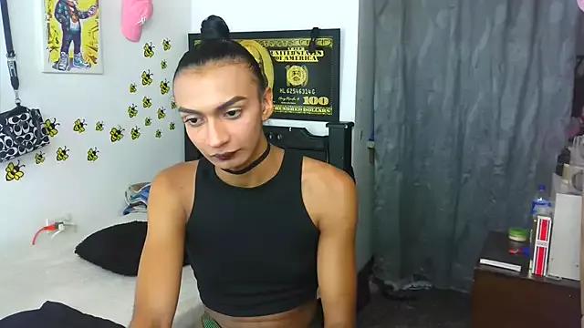 Girls and cam to cam: Watch as these sophisticated entertainers uncover their stunning costumes and curvaceous curves online!