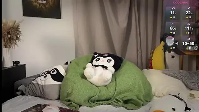 Girls and cam to cam: Watch as these sophisticated entertainers uncover their stunning costumes and curvaceous curves online!