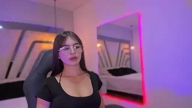 Girls and cam to cam: Watch as these sophisticated entertainers uncover their stunning costumes and curvaceous curves online!