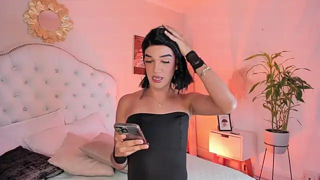 Girls and cam to cam: Watch as these sophisticated entertainers uncover their stunning costumes and curvaceous curves online!