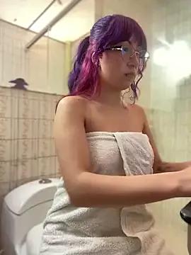 AliceePretty from StripChat is Freechat