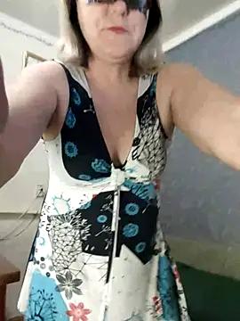 AliceGold523 from StripChat is Freechat