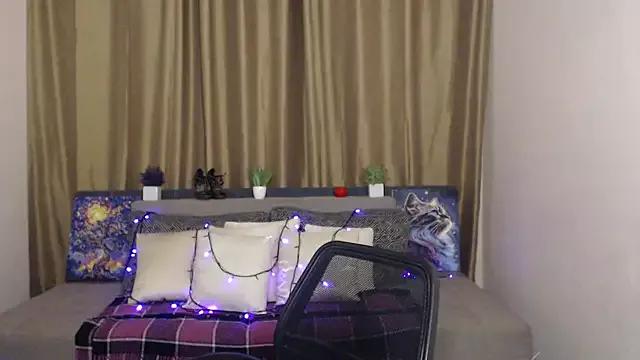 Girls and cam to cam: Watch as these sophisticated entertainers uncover their stunning costumes and curvaceous curves online!