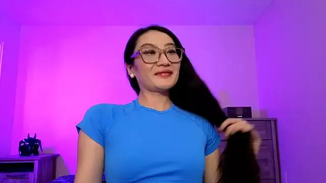 Girls and cam to cam: Watch as these sophisticated entertainers uncover their stunning costumes and curvaceous curves online!