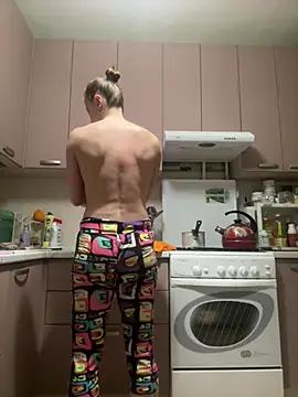 AlisaKissss from StripChat is Freechat