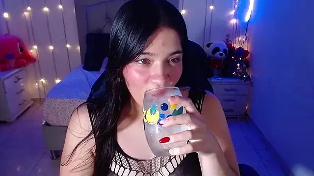 Girls and cam to cam: Watch as these sophisticated entertainers uncover their stunning costumes and curvaceous curves online!