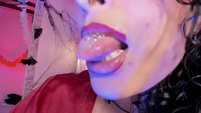 Photos of Alizon_1 from StripChat is Freechat