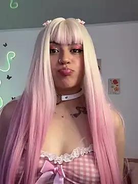 Girls and cam to cam: Watch as these sophisticated entertainers uncover their stunning costumes and curvaceous curves online!