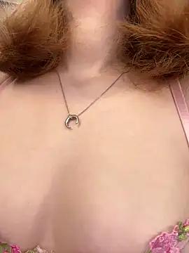 AlliciaCurtis from StripChat