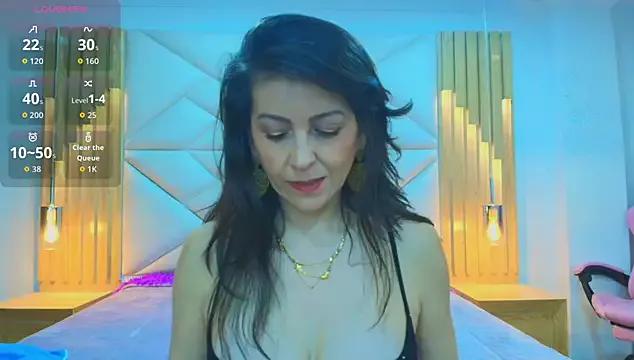 allie_pearl from StripChat is Freechat