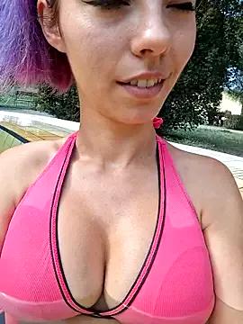 Girls and cam to cam: Watch as these sophisticated entertainers uncover their stunning costumes and curvaceous curves online!