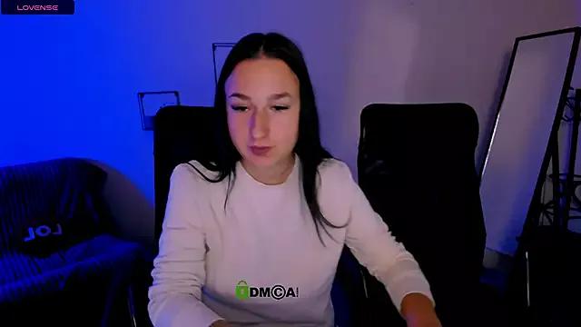 alma_black from StripChat is Freechat