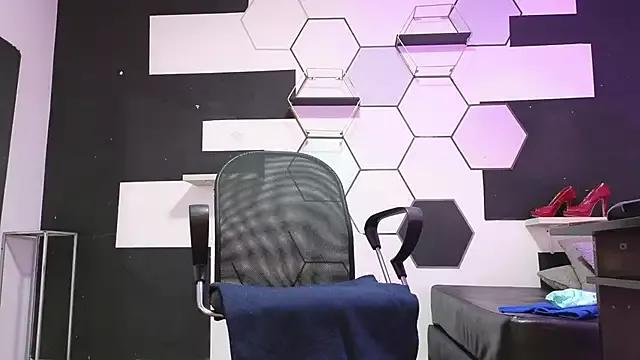 Girls and cam to cam: Watch as these sophisticated entertainers uncover their stunning costumes and curvaceous curves online!