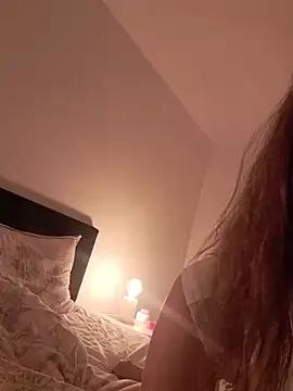 AlvinaSWE from StripChat is Freechat