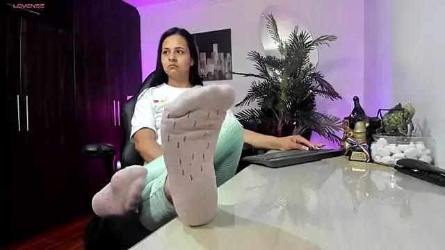 Girls and cam to cam: Watch as these sophisticated entertainers uncover their stunning costumes and curvaceous curves online!