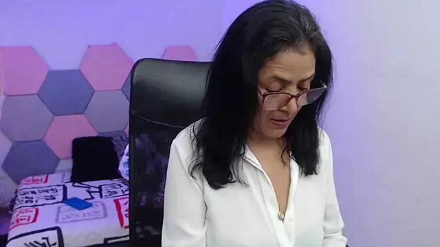 Girls and cam to cam: Watch as these sophisticated entertainers uncover their stunning costumes and curvaceous curves online!