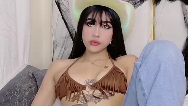 Girls and cam to cam: Watch as these sophisticated entertainers uncover their stunning costumes and curvaceous curves online!