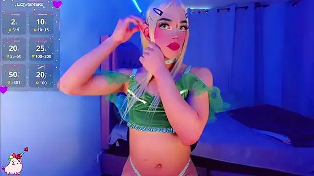 Girls and cam to cam: Watch as these sophisticated entertainers uncover their stunning costumes and curvaceous curves online!