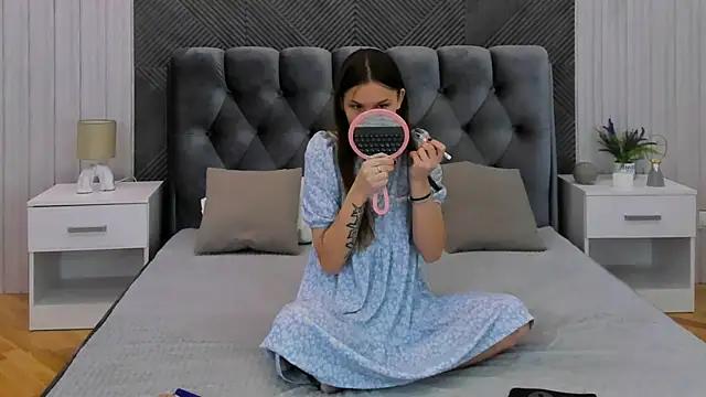 Girls and cam to cam: Watch as these sophisticated entertainers uncover their stunning costumes and curvaceous curves online!