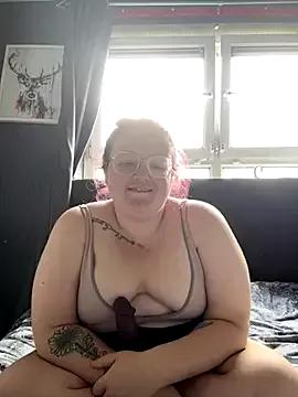 AmberDollz from StripChat is Freechat