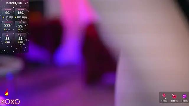 Girls and cam to cam: Watch as these sophisticated entertainers uncover their stunning costumes and curvaceous curves online!