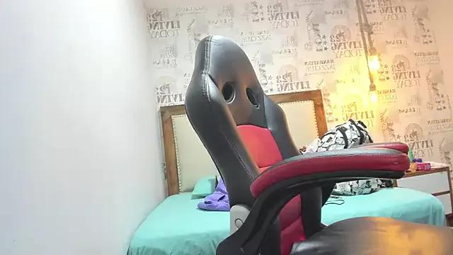 AMELIA_GRAY1 from StripChat is Freechat
