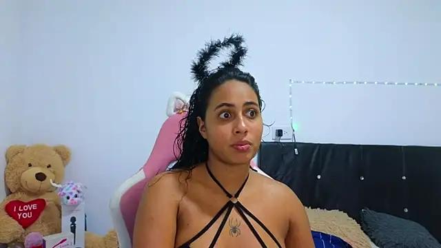 Girls and cam to cam: Watch as these sophisticated entertainers uncover their stunning costumes and curvaceous curves online!