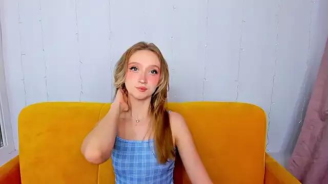 Ameliedancer from StripChat is Freechat