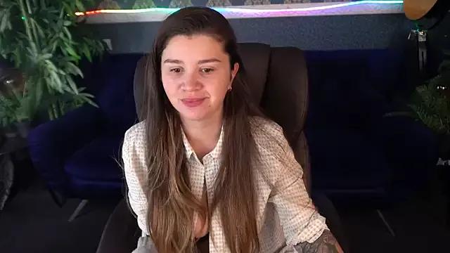 Girls and cam to cam: Watch as these sophisticated entertainers uncover their stunning costumes and curvaceous curves online!