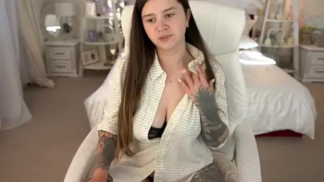 Girls and cam to cam: Watch as these sophisticated entertainers uncover their stunning costumes and curvaceous curves online!