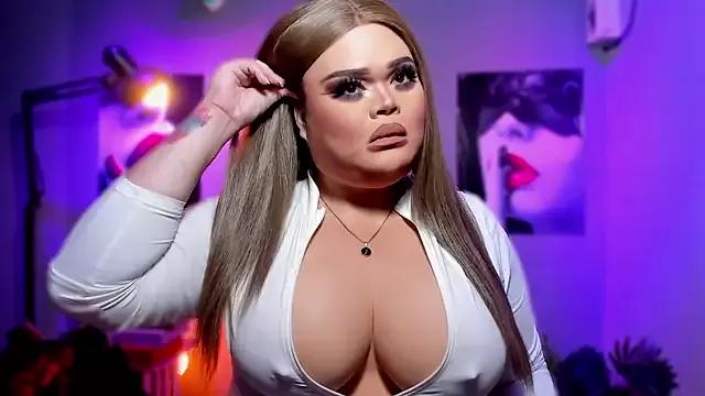 Girls and cam to cam: Watch as these sophisticated entertainers uncover their stunning costumes and curvaceous curves online!