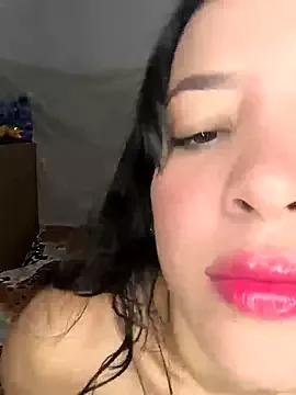 Amina__Samileh from StripChat is Freechat