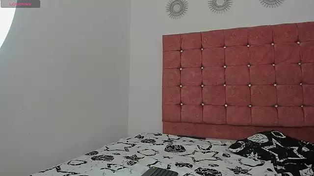 amira_pearl from StripChat is Freechat