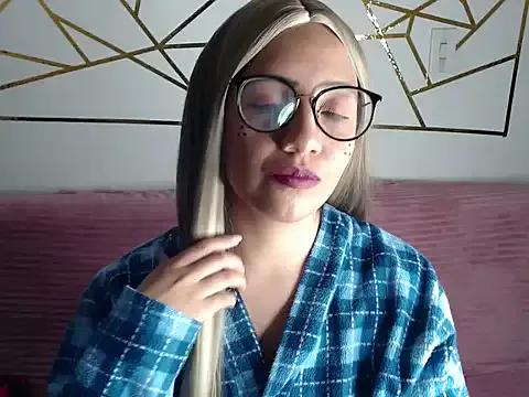 AmyRosse99 from StripChat is Freechat