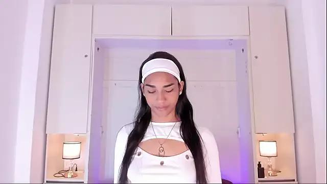 Girls and cam to cam: Watch as these sophisticated entertainers uncover their stunning costumes and curvaceous curves online!