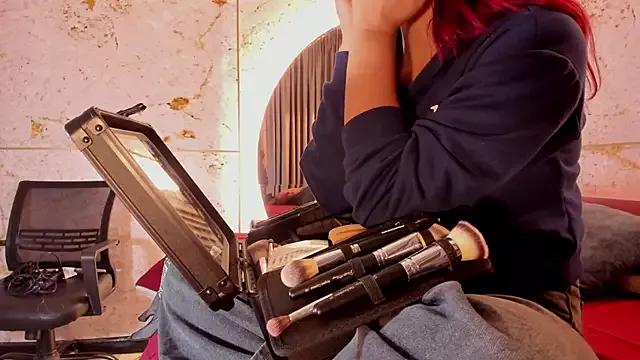 Girls and cam to cam: Watch as these sophisticated entertainers uncover their stunning costumes and curvaceous curves online!