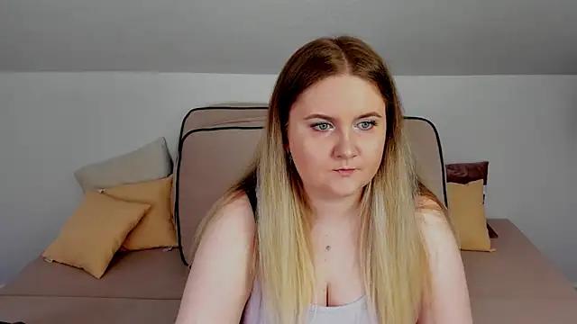 Andrea_Robinson from StripChat is Freechat