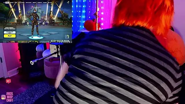Girls and cam to cam: Watch as these sophisticated entertainers uncover their stunning costumes and curvaceous curves online!