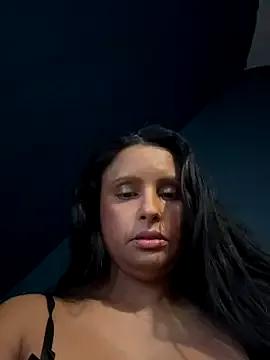 Angelaarayexx from StripChat is Freechat