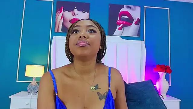 AngelaRoberts from StripChat is Freechat