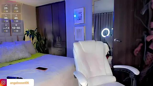 Girls and cam to cam: Watch as these sophisticated entertainers uncover their stunning costumes and curvaceous curves online!