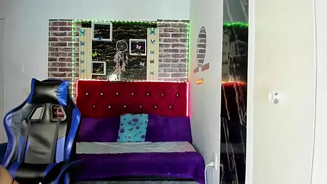 Girls and cam to cam: Watch as these sophisticated entertainers uncover their stunning costumes and curvaceous curves online!