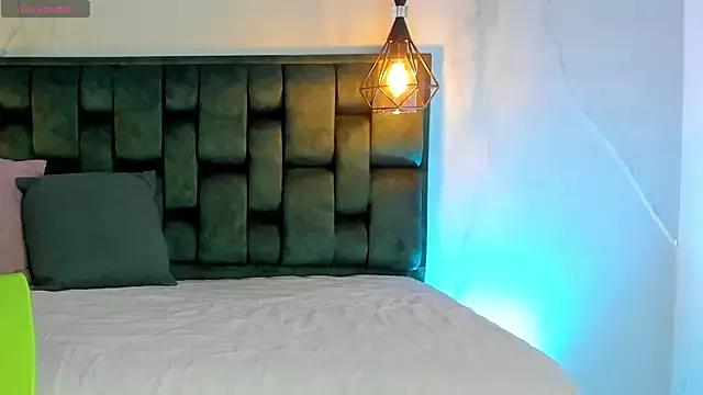 Girls and cam to cam: Watch as these sophisticated entertainers uncover their stunning costumes and curvaceous curves online!